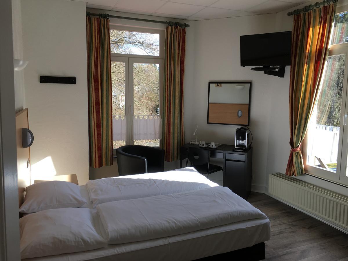 Parkhotel Villa des Effats Vielsalm Extérieur photo