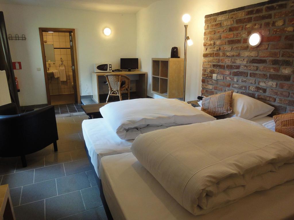 Parkhotel Villa des Effats Vielsalm Chambre photo